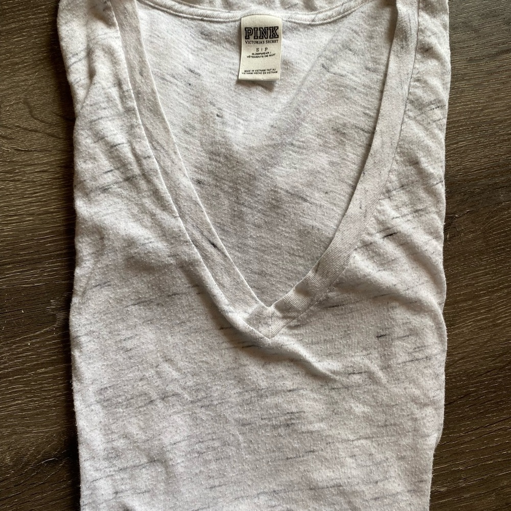 PINK Victoria's Secret Heathered White V-Neck Tee